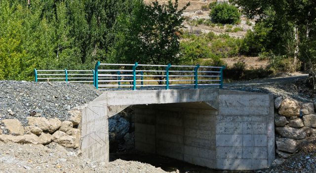 Büyükşehir 4 Yeni Köprü İnşa Ediyor