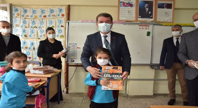 Türkoğlu'ndaki Öğrencilerimiz Hem Ders Çalışacak, Hem de Eğlenecek