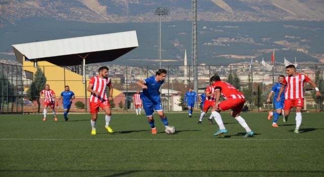 Ayvalıkgücü Belediyespor: 2 Kahramanmaraşspor: 1 