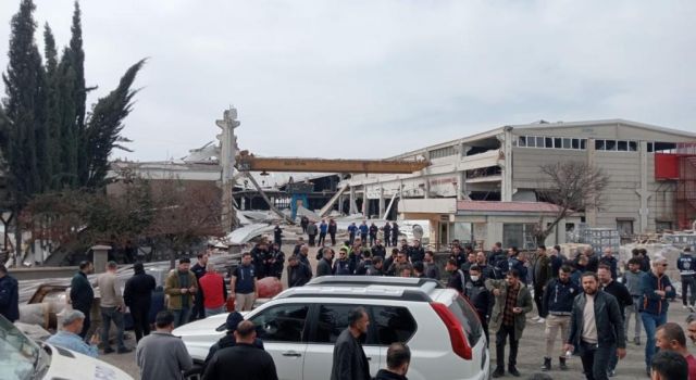 Kahramanmaraş’ta Metal Fabrikası Çöktü: 1 Ölü 7 Yaralı
