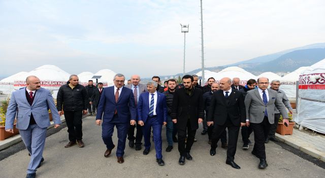 Vali Ünlüer ve Başkan Güngör, KSÜ’de Ziyaret ve İncelemelerde Bulundu