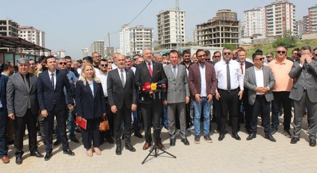 MALİ MÜŞAVİRLER: "DEPREM BÖLGESİNDE İŞ YÜKÜ ARTIYOR, BEYANNAME SÜRELERİ UZATILMALI!"