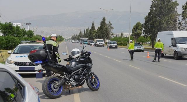 Kahramanmaraş’ta motosikletiyle ağaca çarpan sürücü öldü 