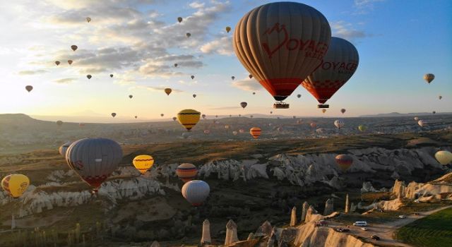 TÜRKİYE SICAK HAVA BALONCULUĞUNDA ZİRVEDE