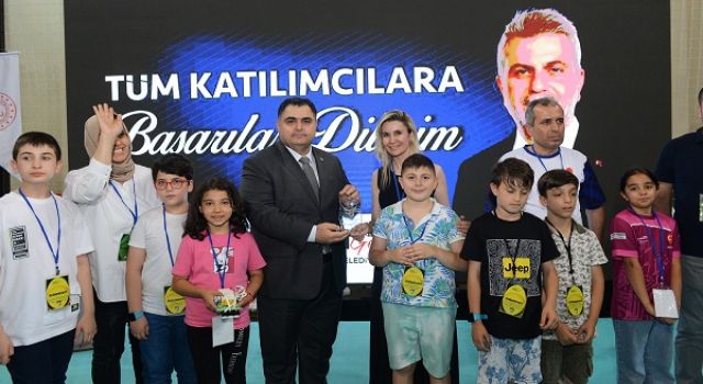 Robotik ve Teknoloji Festivali, 7’den 70’e Binlerce Misafirini Ağırladı