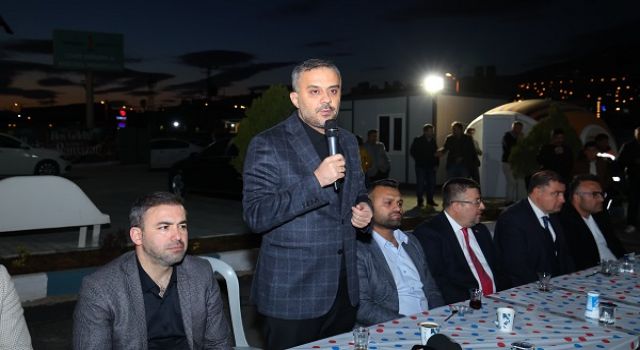 Onikişubat Belediye Başkanı Hanifi Toptaş İftar Yemeğinde Saha Personeli İle Bir Araya Geldi