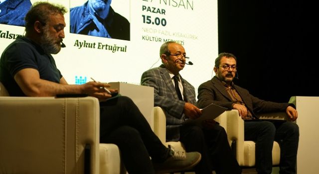 Şiir ve Edebiyat Günleri’nde “Yapay Zekânın Edebiyatı” Tartışıldı
