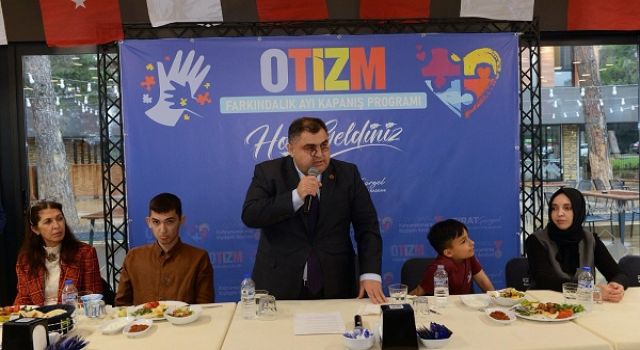 Büyükşehir, Otizmli Bireyler ve Ailelerini Çamlıca’da Buluşturdu