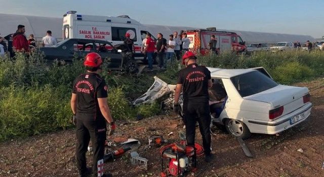 Trafik kazasında ağır yaralanan 2 kişi hayatını kaybetti 