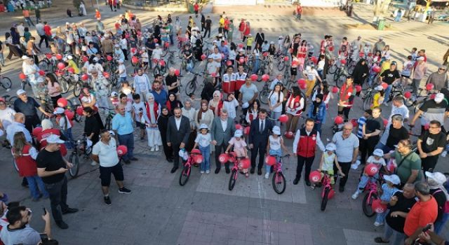 170 Çocuğun Bisiklet Hayali Gerçeğe Dönüştü; Pedallar Mutluluk İçin Döndü