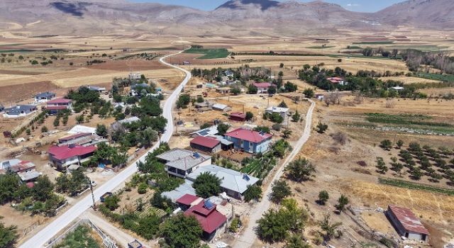 Büyükşehir’den Ekinözü Türkeli Mahallesi’ne Konforlu Ulaşım