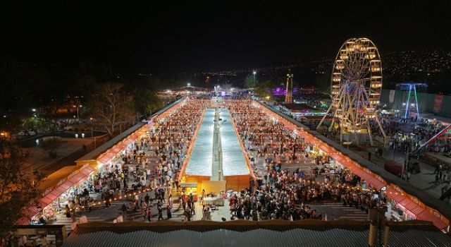 Geleneksel Ağustos Fuarı’na Ziyaretçi Akını; 11 Günde 750 Bini Aştı