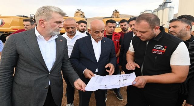 Görgel ve Kirişci, Kuzey İlçelerin Yol Ağına Güç Katacak Tesiste İncelemelerde Bulundu