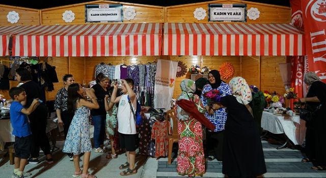 Kadınların El Emeği Ağustos Fuarı’nda Ekonomik Değere Dönüşüyor