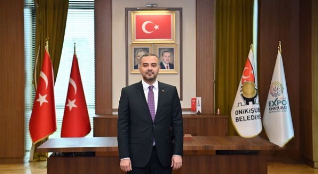 Onikişubat Belediyesi’nden 30 Ağustos’a özel dev bayrak ve gösteri uçuşu