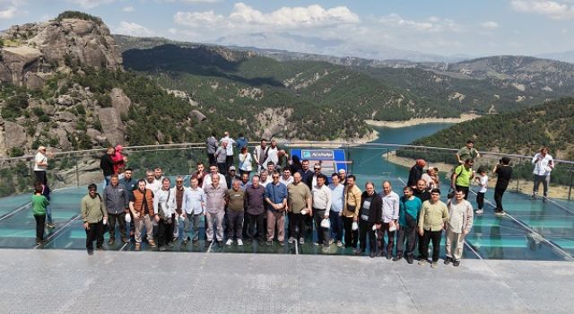 Başkan Fırat Görgel; “İşitme Engellilerimizin Hayatını Kolaylaştıracak Adımlar Atıyoruz”