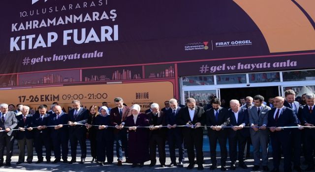 Anadolu’nun En Büyük Kitap Fuarı Kapılarını Misafirlerine Açtı