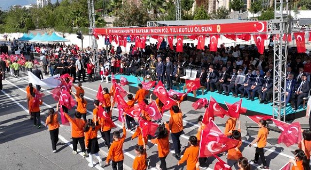 Gurur, Birlik ve Beraberlik; Cumhuriyetin 102. Yılı Coşkuyla Kutlandı