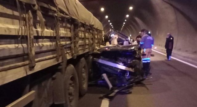 Kahramanmaraş’ta otomobil tıra arkadan çarptı: 1 ölü 4 yaralı