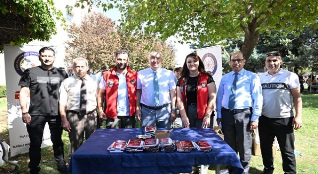 Rektör Yasım, “Üniversitene Hoş Geldin” Etkinliklerinde Öğrencilerle Bir Araya Geldi