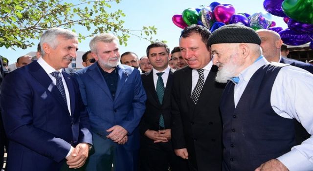 Ulu Çınarların Ellerinden Sevgiyle Dokunan Ürünler Beğeni Topladı