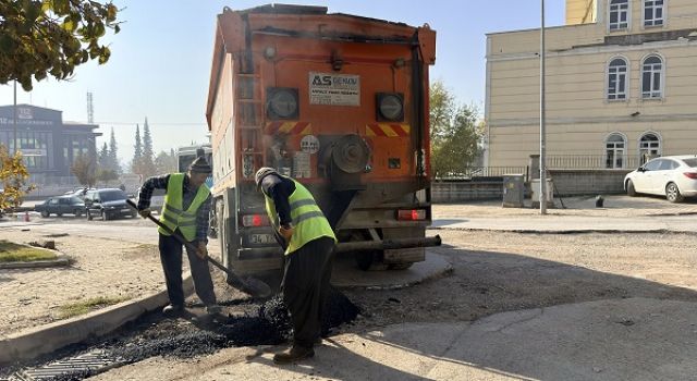 Altyapısı Tamamlanan Yollar Bir Bir Tamir Ediliyor