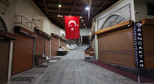 Asırlık Çarşıda Modern Dokunuş; Aydınlatmalar Baştan Aşağı Yenileniyor