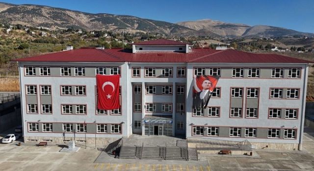 Kahramanmaraş’ta eğitim seferberliği: Depremin izleri siliniyor, 69 yeni okul hizmette