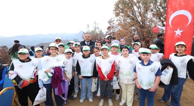 Onikişubat Belediyesi, Milli Ağaçlandırma Günü’nde yangından etkilenen alanları yeniden yeşertti