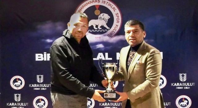 Gazeteci Mesut Tuğrul’a “Bir İstiklal Masalı” Belgeseli İçin Ödül