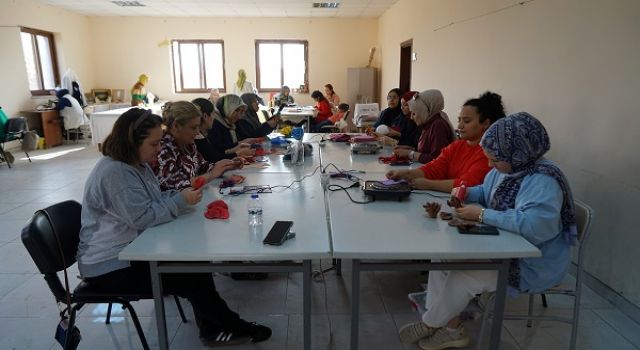 Kadınlar Büyükşehir’in Atölyelerinde Sanatla Hayata Dokunuyor