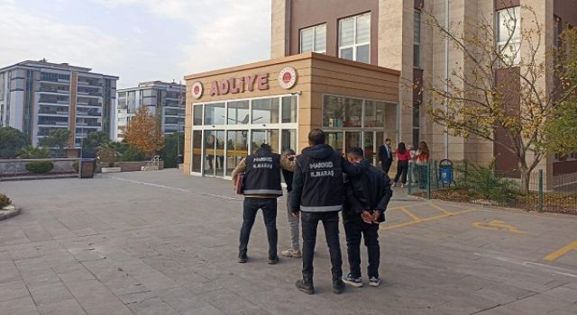 Kahramanmaraş’ta Narkotik ve Kaçakçılık Operasyonu: 5 gözaltı 