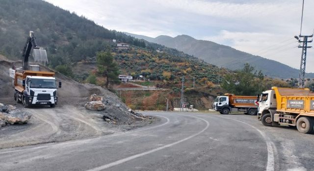 Onikişubat Belediyesi’nden 17 kırsal mahallede 26 farklı noktada yoğun hizmet mesaisi