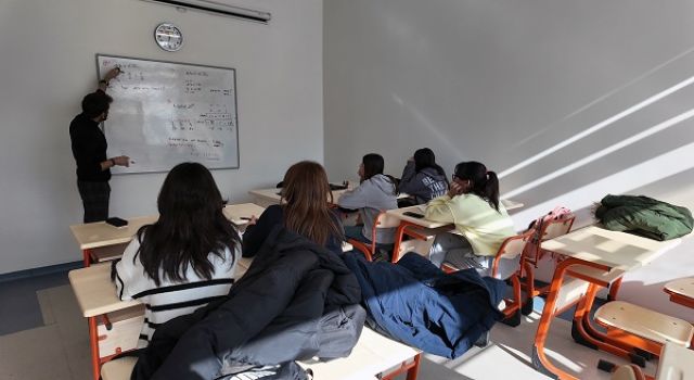 Spor, Teknoloji ve Sanat Tek Çatı Altında; KAMEK Elbistan’da