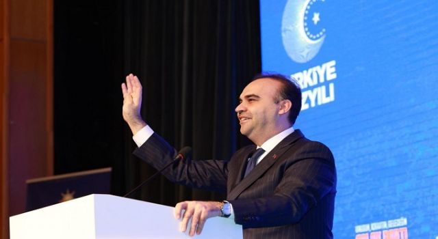 Bakan Kacır’dan Net Mesaj: “Teknolojisini Üretemeyen Ülke Ayakta Kalamaz”