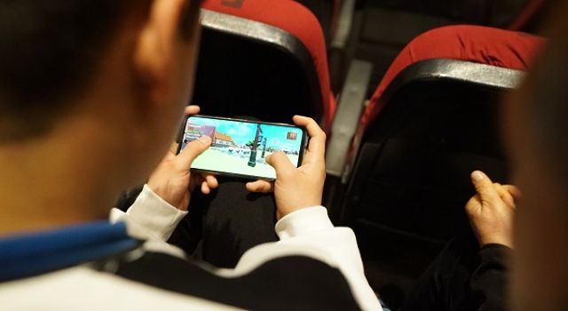 Gençler Kurtuluşu Oynadı, Büyükşehir’den Kültür Gezisi Kazandı