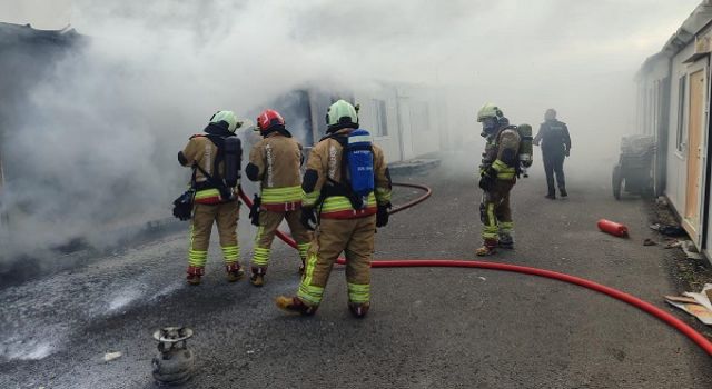 Kahramanmaraş’ta konteyner yangını korkuttu
