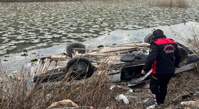 Otomobil Su Birikintisine Düştü: 78 Yaşındaki Sürücü Hayatını Kaybetti