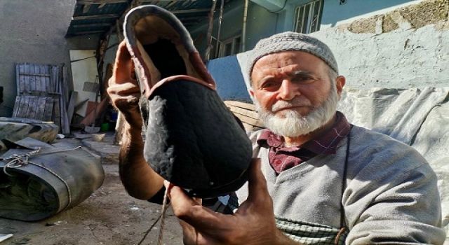 Yarım Asırlık Yemeni Ustası Teknolojiye Direniyor