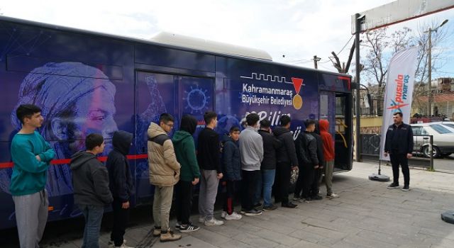 Pusula Maraş’ın Gezen Bilim Merkezi Yeni Misafirlerini Ağırladı