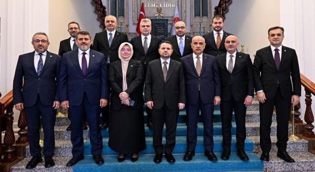 Kahramanmaraş Heyeti, Adalet Bakanı Gürlek’i Ziyaret Etti