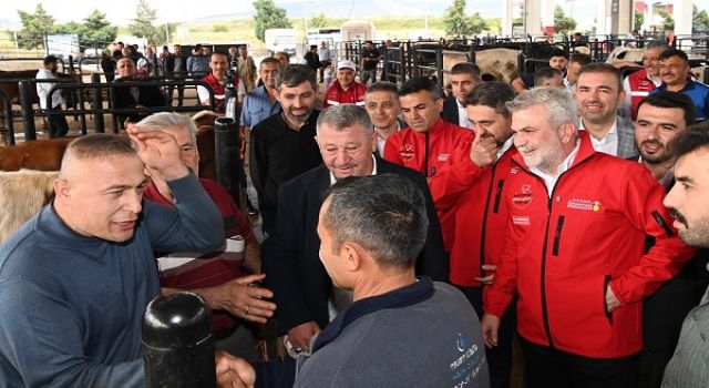 Başkan Görgel: “Bayramda da Ekiplerimiz Görev Başında”