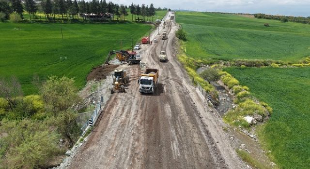 Büyükşehir’den Elmalar – Çokyaşar’a Daha Geniş, Daha Güvenli Yol