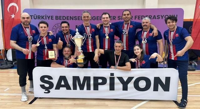 Büyükşehir’in Oturarak Voleybol Takımı Süper Lig’de Namağlup Şampiyon