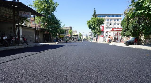 Büyükşehir, Eski Sanayi Sitesinin Yollarını Bir Bir Asfaltlıyor