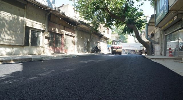 Büyükşehir, Menderes Mahallesi’nin Asfaltında Sona Geldi