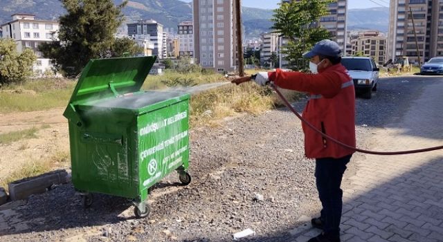 Büyükşehir’den Temizlik ve İlaçlama Aralıksız Sürüyor