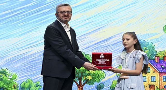 KAHRAMANMARAŞ’A GURUR VEREN BAŞARI ESİLA NAZ ANDIZ TÜRKİYE ÜÇÜNCÜSÜ OLDU!