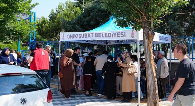 Onikişubat Belediyesi, LGS’ye giren öğrencilerin ve ailelerinin sınav heyecanına ortak oldu