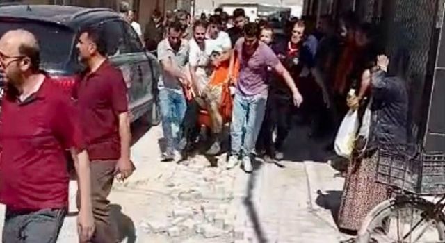 27 yaşındaki genç kendini yaktı